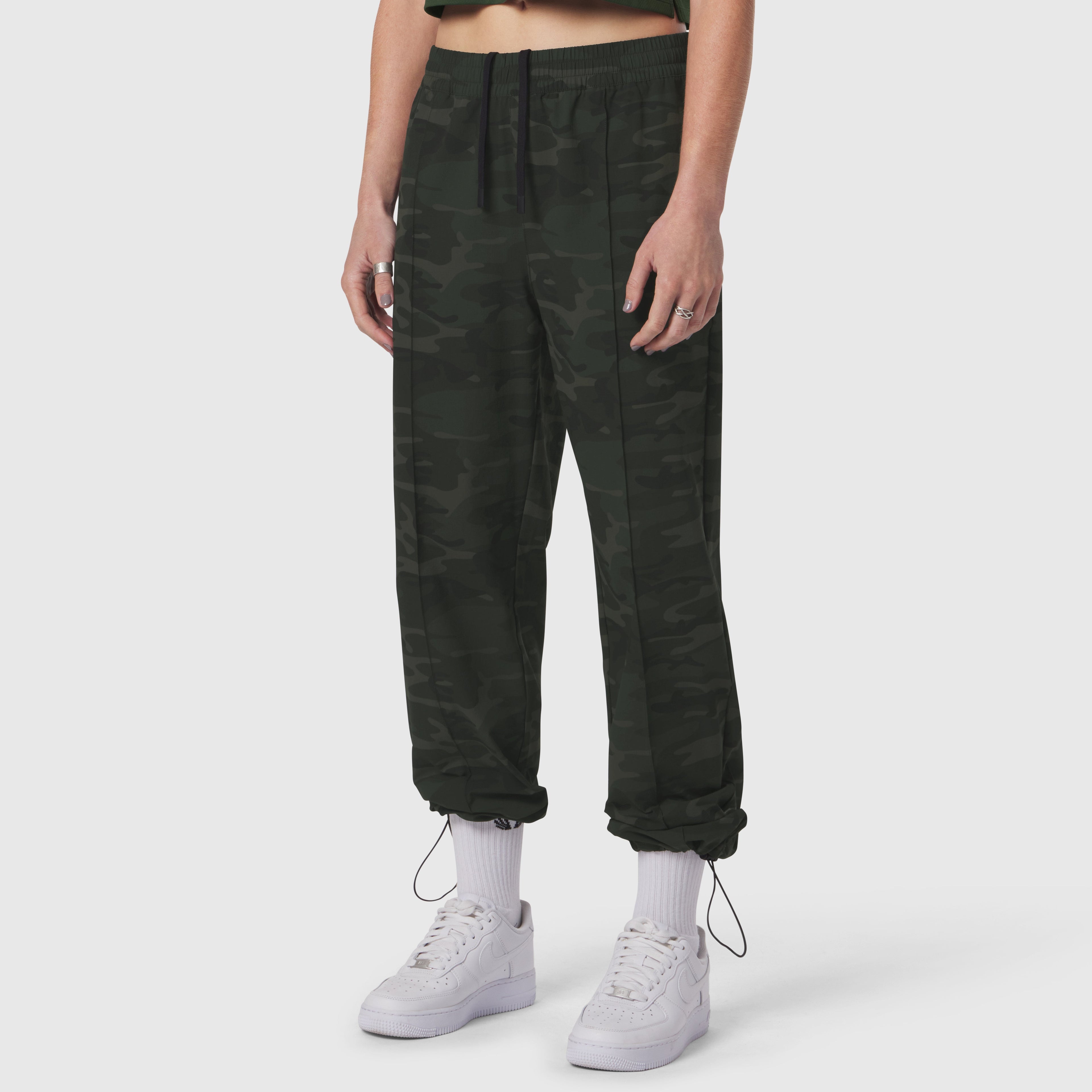 W036. Ripstop Relaxed Track Pant - Dark Camo