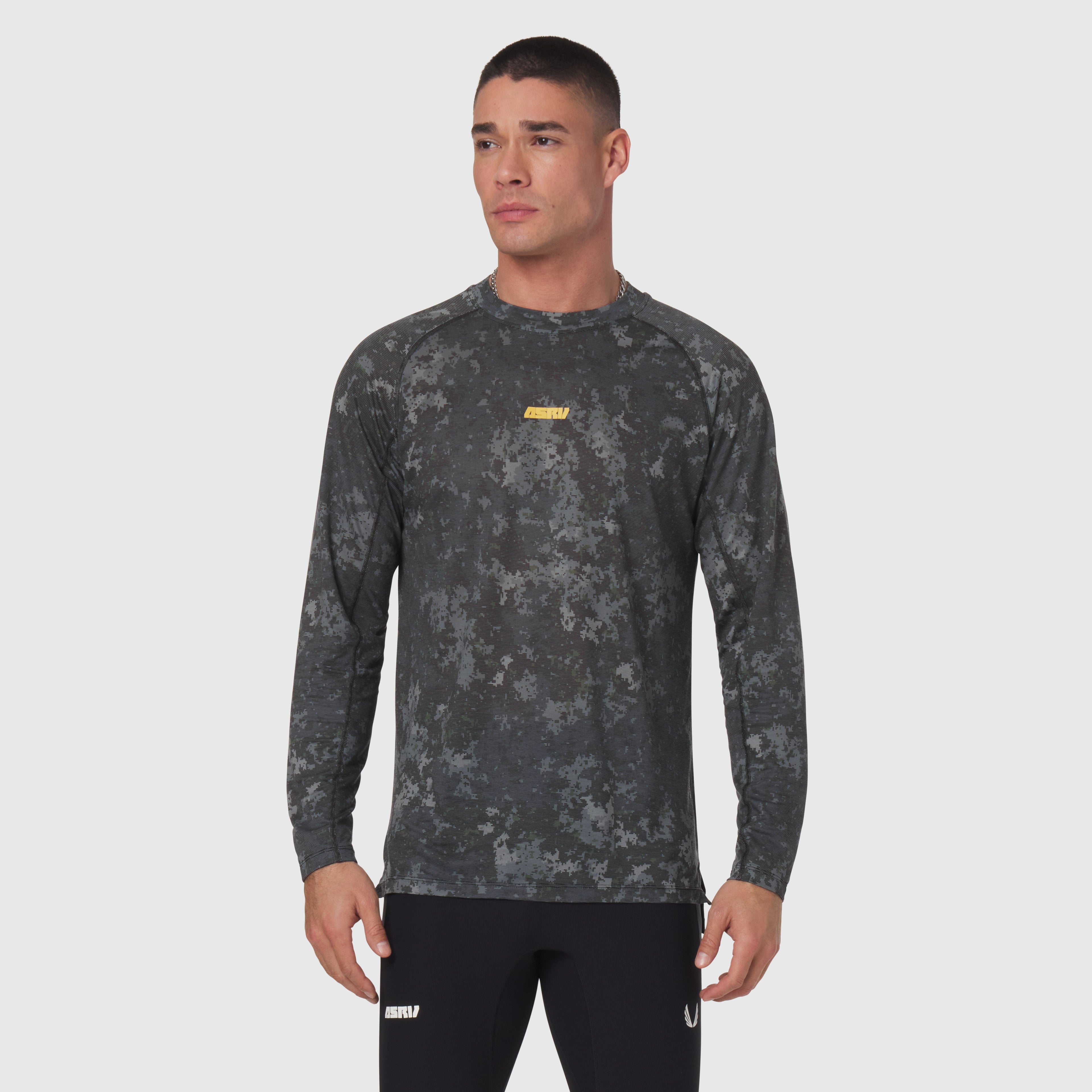 1142. Polartec® Delta  Longsleeve - Pixel Camo