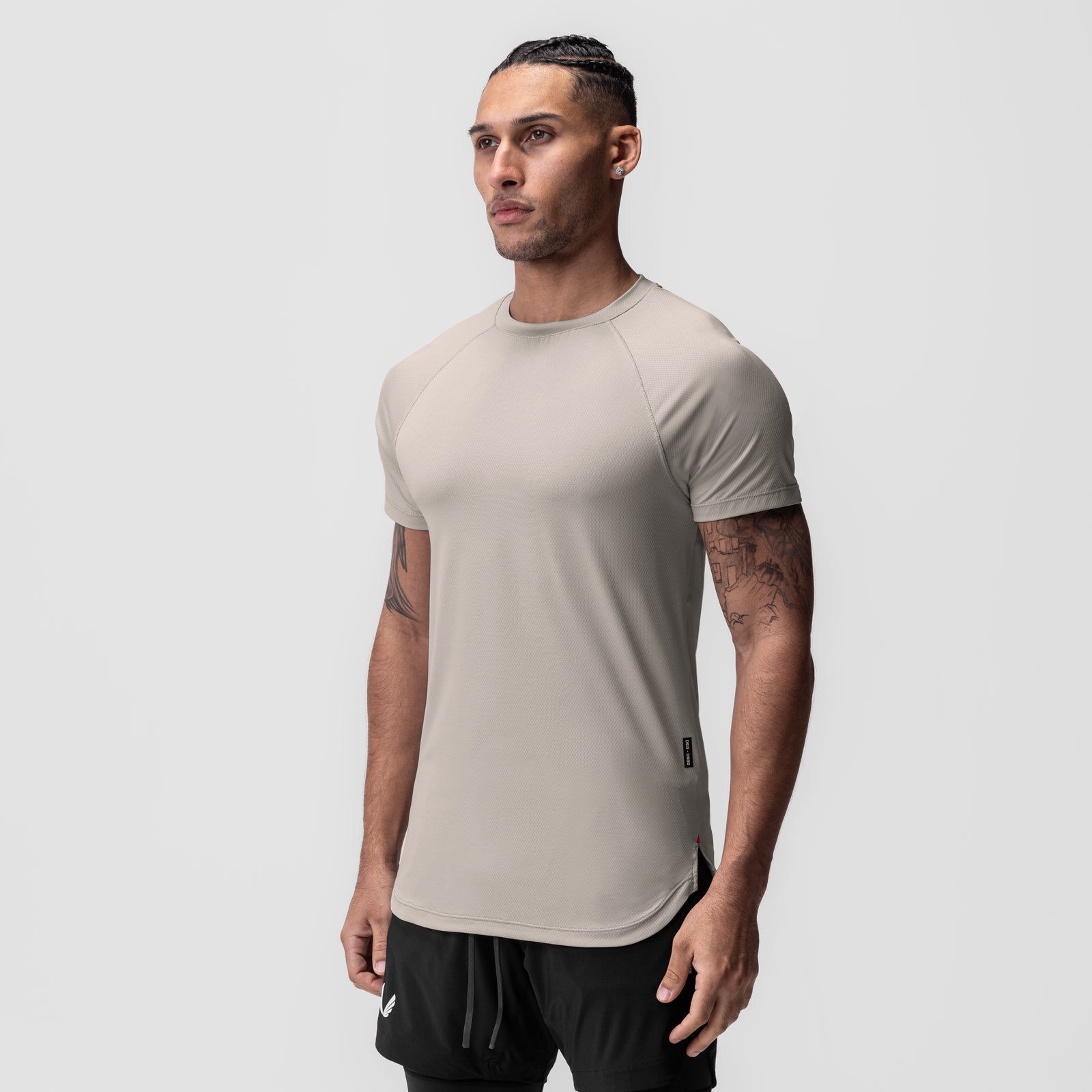 0660. AeroSilver® Established Tee - Chai