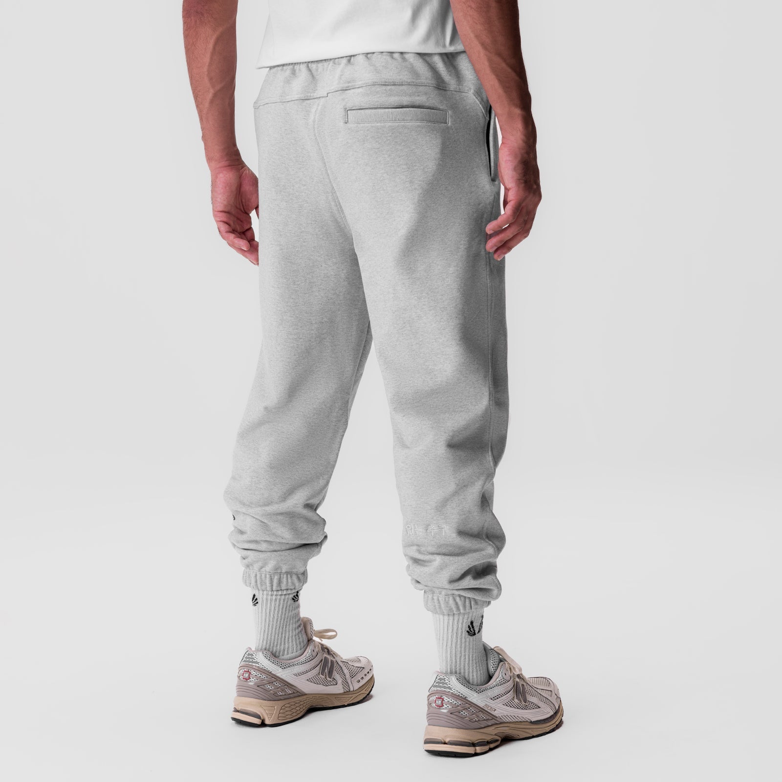 0655. Tech-Terry™ Oversized Sweats - Heather Grey "Stacked Wings"