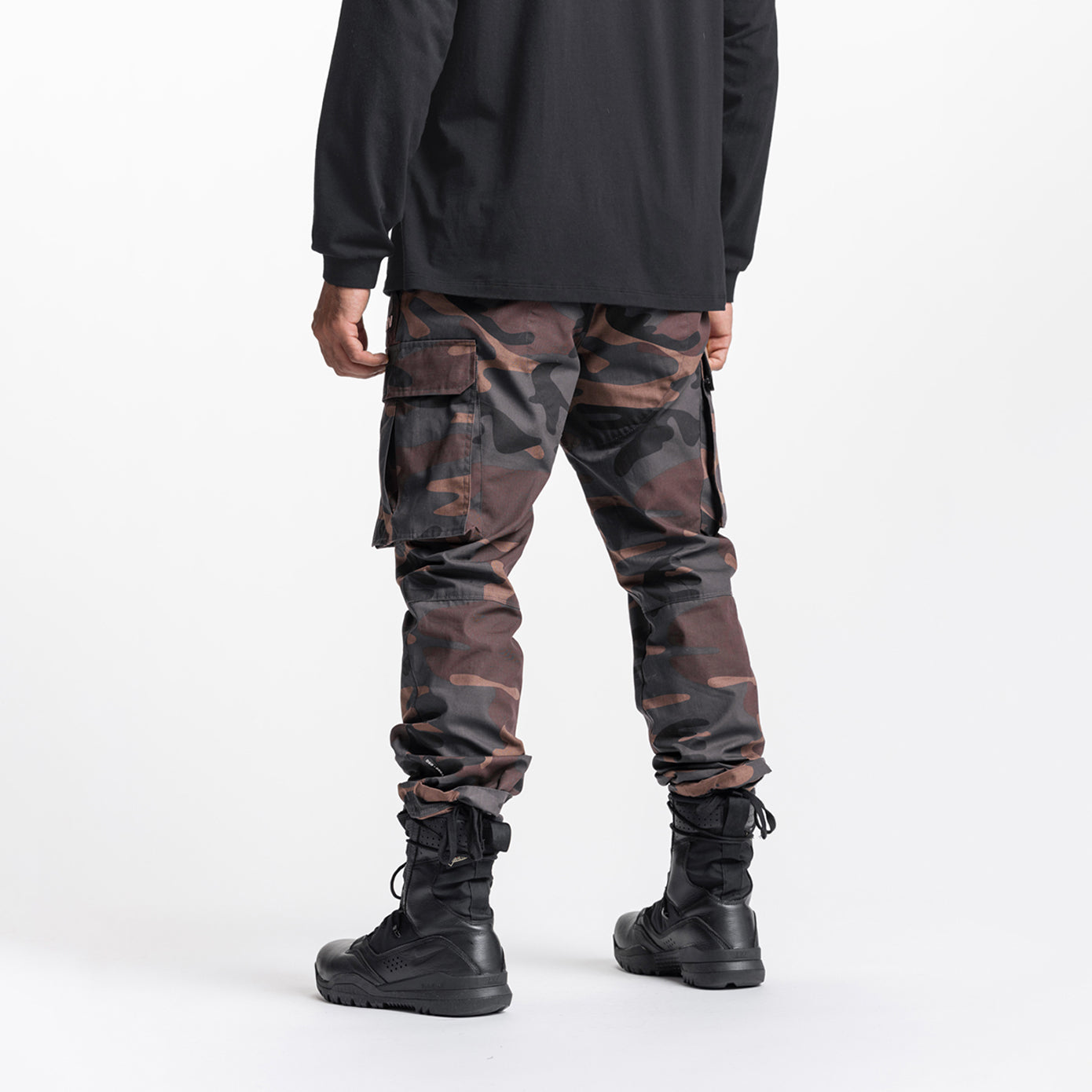 0564. Weather-Ready Technical Cargo Pant - Rust Camo