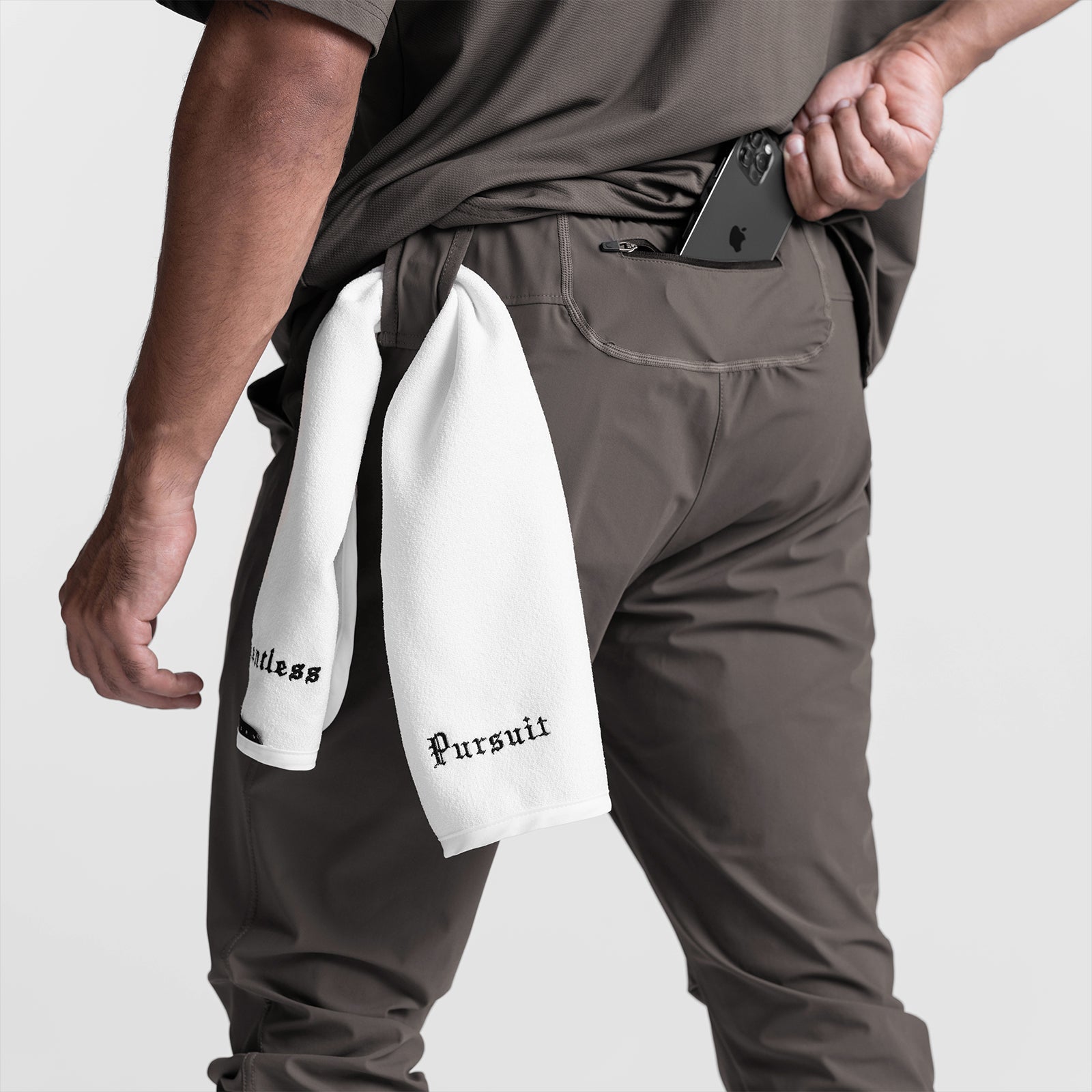 0477. Tetra-Lite® High Rib Jogger - Deep Taupe